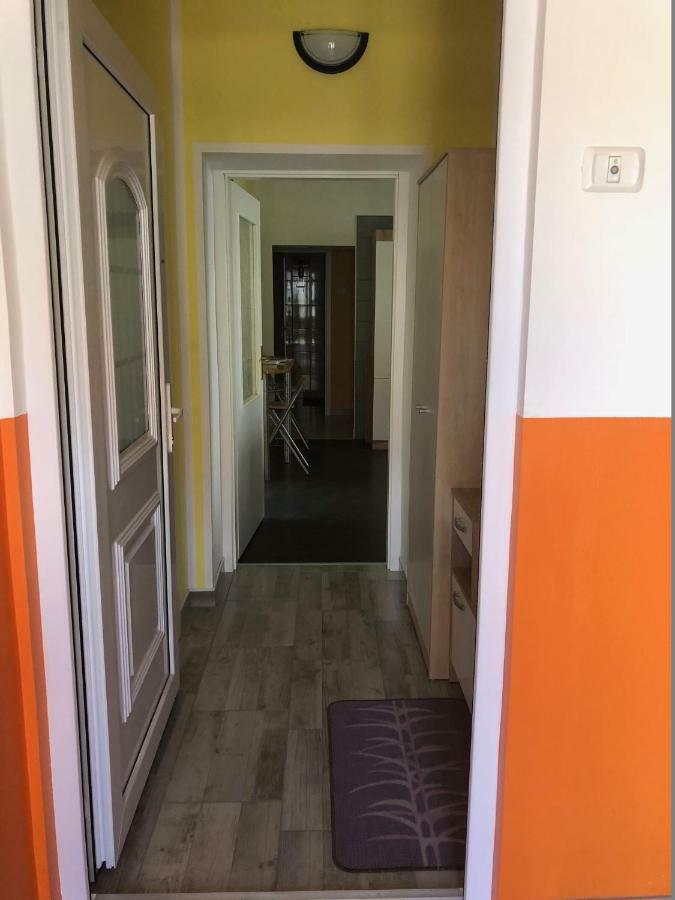 Apartma Mahnic Postojna Eksteriør bilde