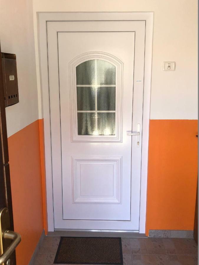 Apartma Mahnic Postojna Eksteriør bilde